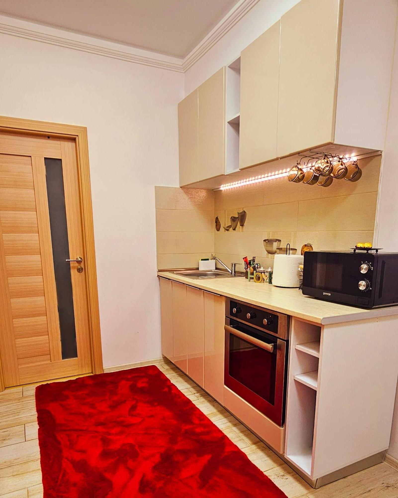 Andrew'S Apartment Central Mamaia Ngoại thất bức ảnh