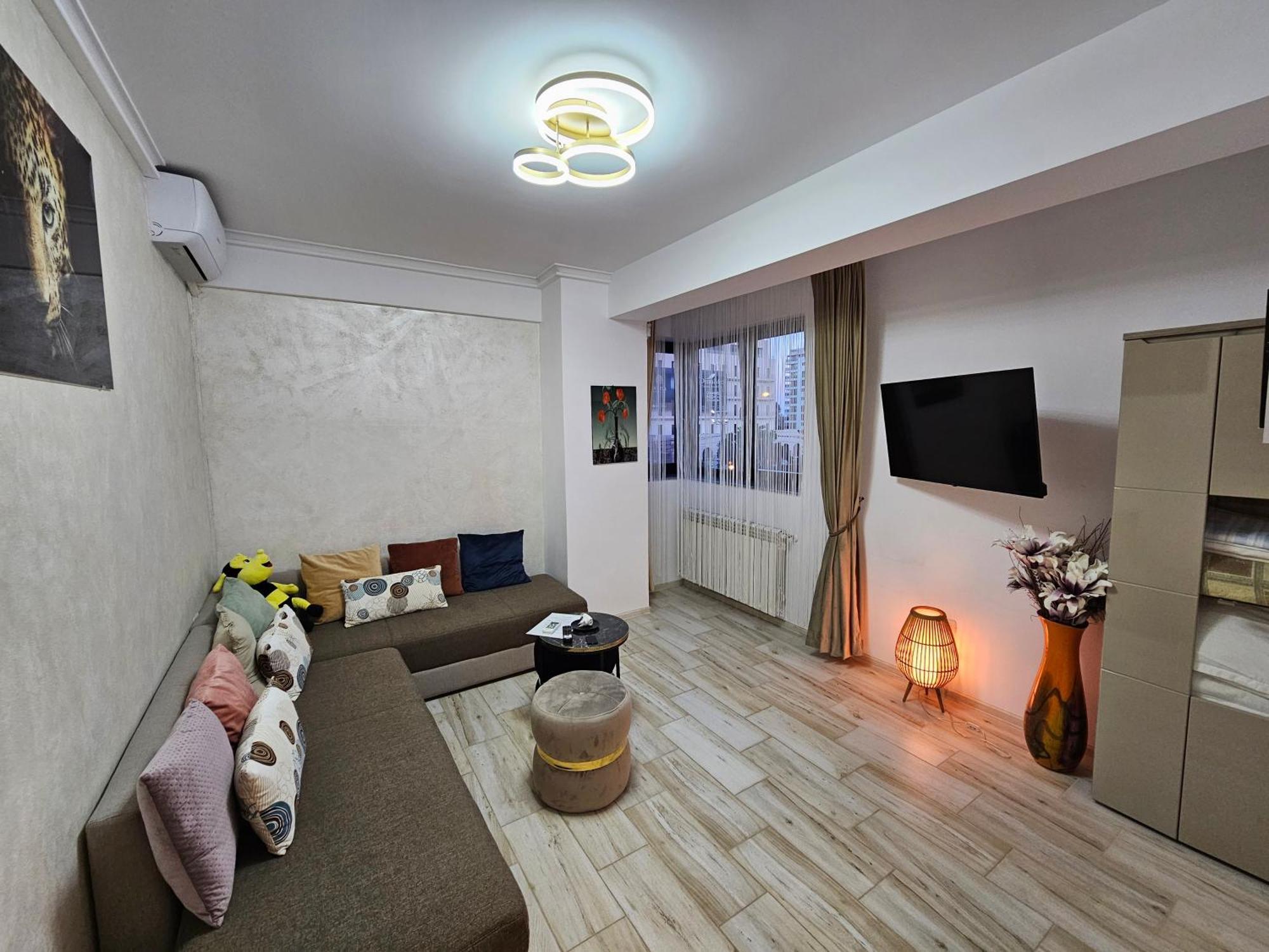 Andrew'S Apartment Central Mamaia Ngoại thất bức ảnh